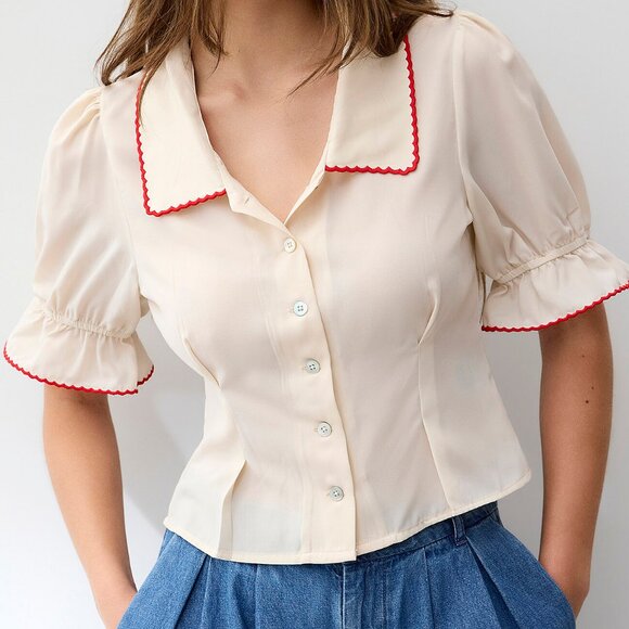 Scalloped red trim puff sleeve blouse - Picture 1 of 3